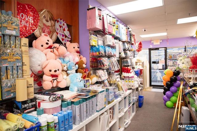 594 Union Boulevard, Totowa, NJ 07512