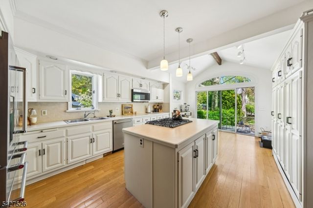 506 Linden Pl, Cranford Twp., NJ 07016