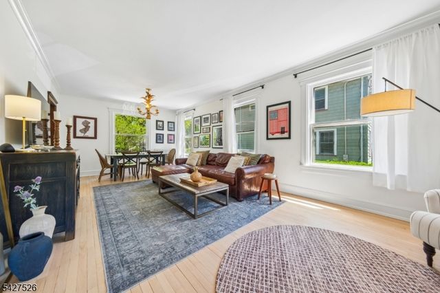 506 Linden Pl, Cranford Twp., NJ 07016