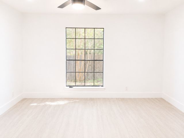3801 Brookhaven Circle, Fort Worth, TX 76109