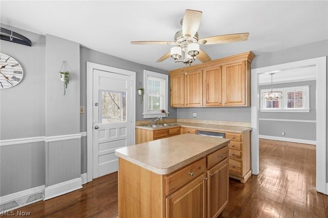 270 Chagrin Boulevard, Chagrin Falls, OH 44022