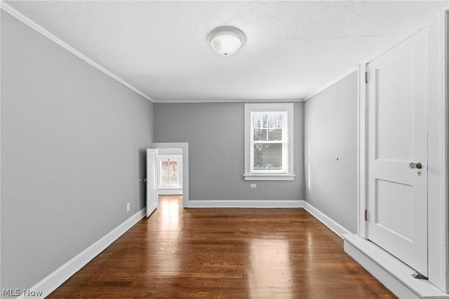 270 Chagrin Boulevard, Chagrin Falls, OH 44022