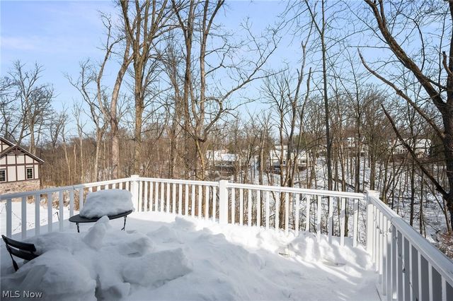 270 Chagrin Boulevard, Chagrin Falls, OH 44022