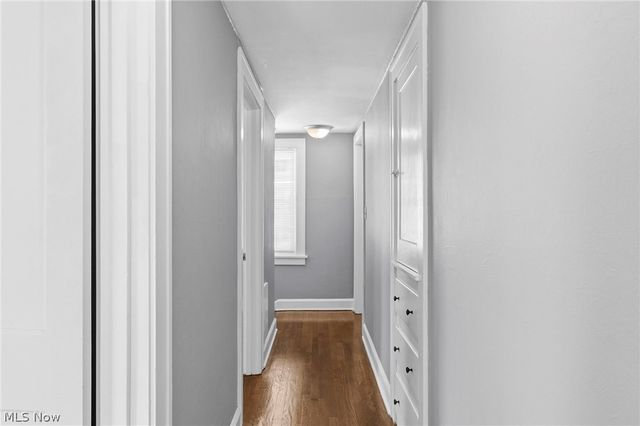 270 Chagrin Boulevard, Chagrin Falls, OH 44022