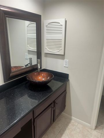 11711 Memorial Drive 288, Houston, TX 77024