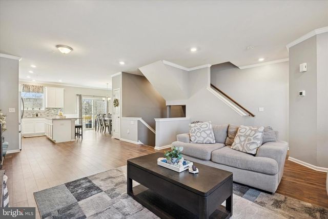 103 EDGEWATER CT, Quakertown, PA 18951