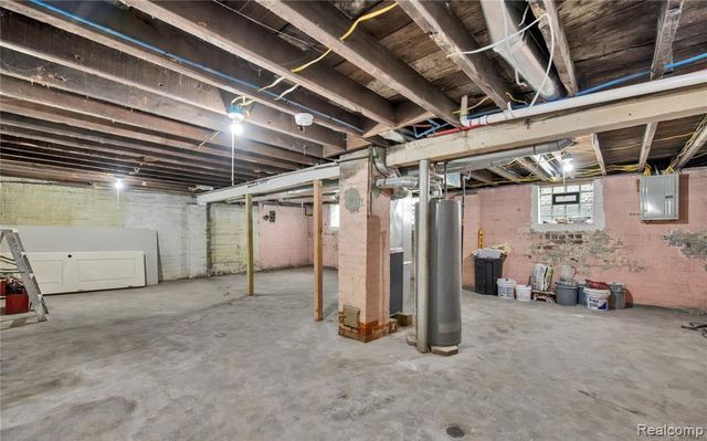 3851 Fredro Street, Detroit, MI 48212
