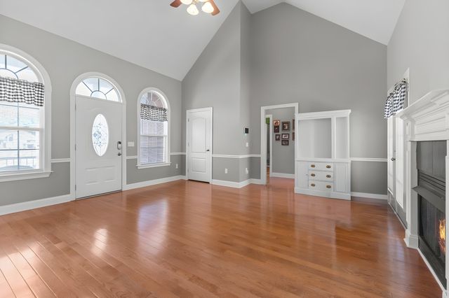 103 Canary Ln, Shelbyville, TN 37160