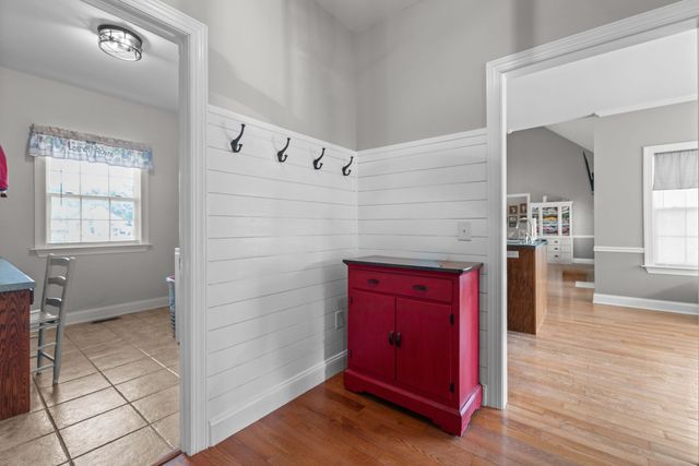 103 Canary Ln, Shelbyville, TN 37160