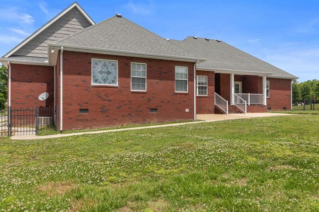 103 Canary Ln, Shelbyville, TN 37160