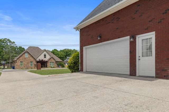 103 Canary Ln, Shelbyville, TN 37160