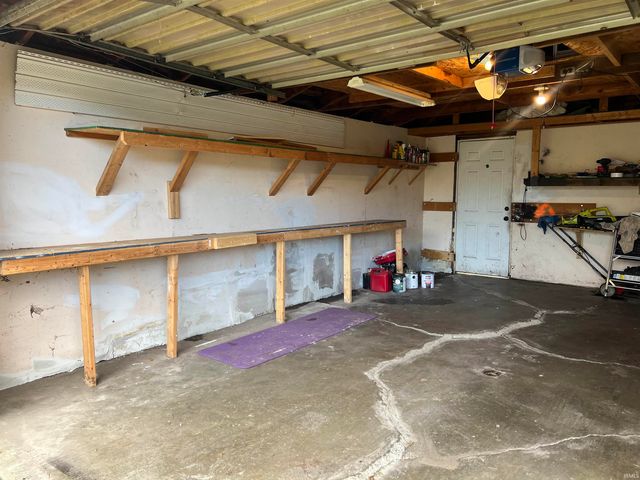 702 S Gladstone Avenue, South Bend, IN 46619