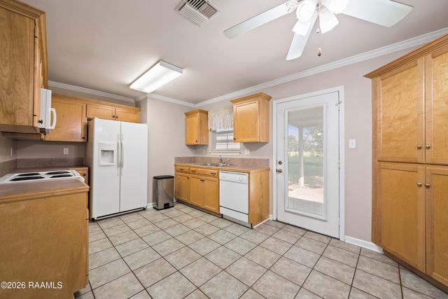 547 Claude Street, Breaux Bridge, LA 70517