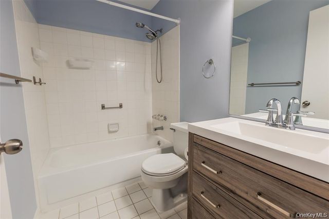 728 Birchwood Park Drive, Middle Island, NY 11953