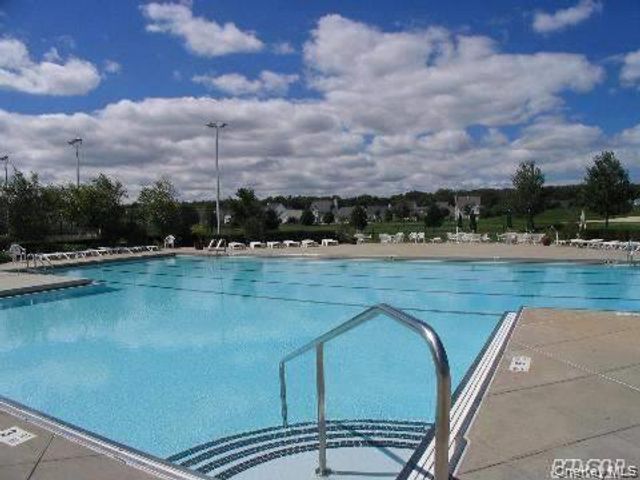 728 Birchwood Park Drive, Middle Island, NY 11953