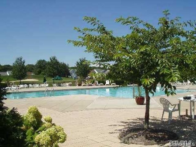 728 Birchwood Park Drive, Middle Island, NY 11953