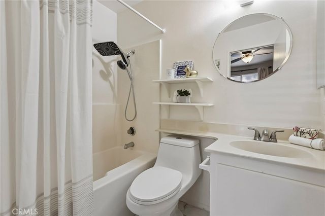 17722 Sergio Circle 102, Huntington Beach, CA 92647