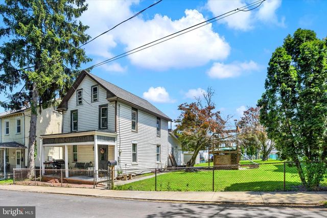 1323 5TH ST, Enola, PA 17025