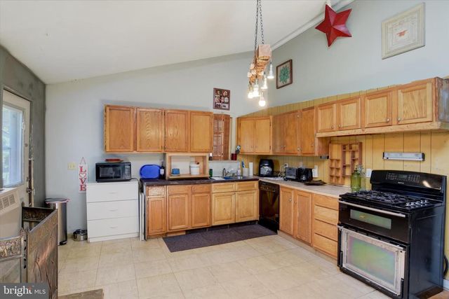 1323 5TH ST, Enola, PA 17025