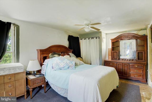 1323 5TH ST, Enola, PA 17025