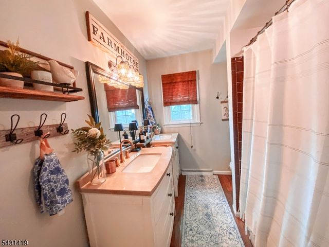 608 E Hendricks Blvd, South Plainfield Boro, NJ 07080