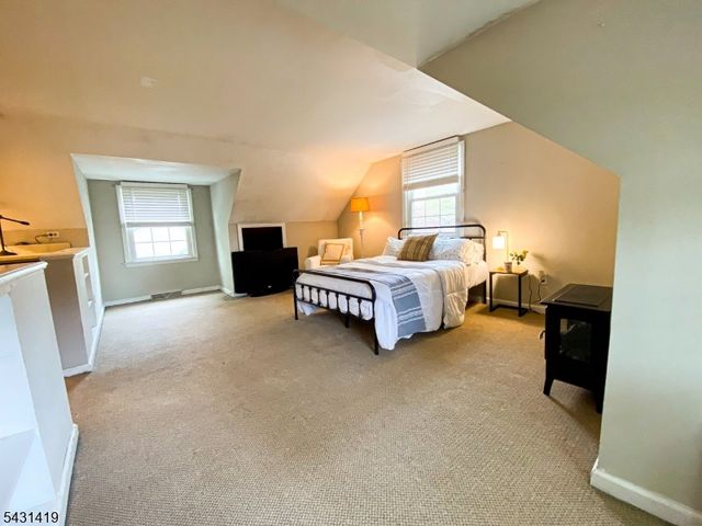 608 E Hendricks Blvd, South Plainfield Boro, NJ 07080