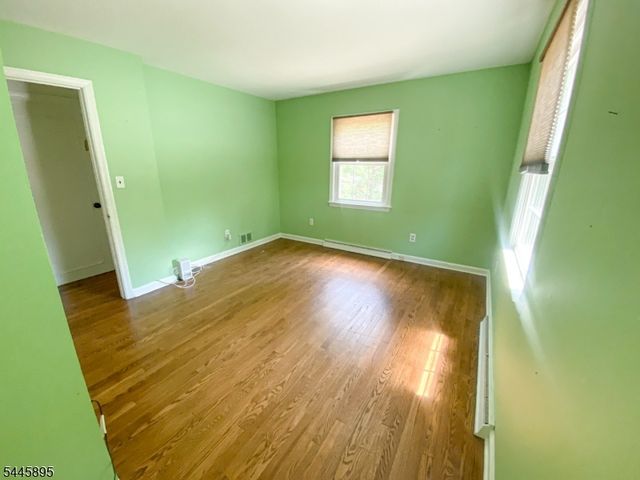 608 E Hendricks Blvd, South Plainfield Boro, NJ 07080