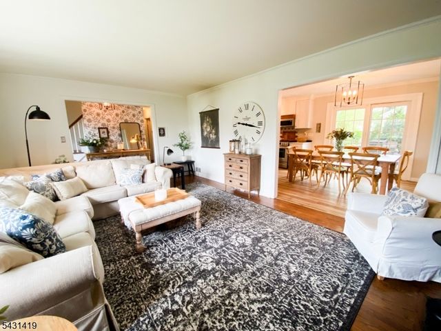 608 E Hendricks Blvd, South Plainfield Boro, NJ 07080
