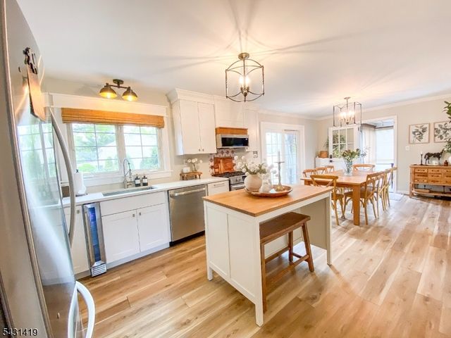 608 E Hendricks Blvd, South Plainfield Boro, NJ 07080
