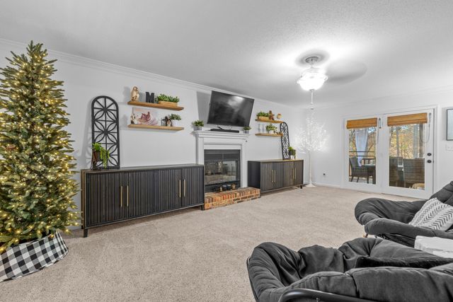 5515 Barons Point, Ooltewah, TN 37363