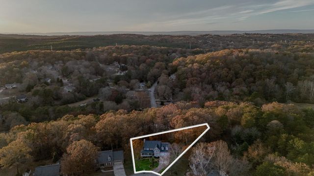 5515 Barons Point, Ooltewah, TN 37363