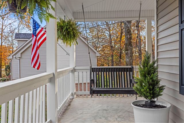 5515 Barons Point, Ooltewah, TN 37363