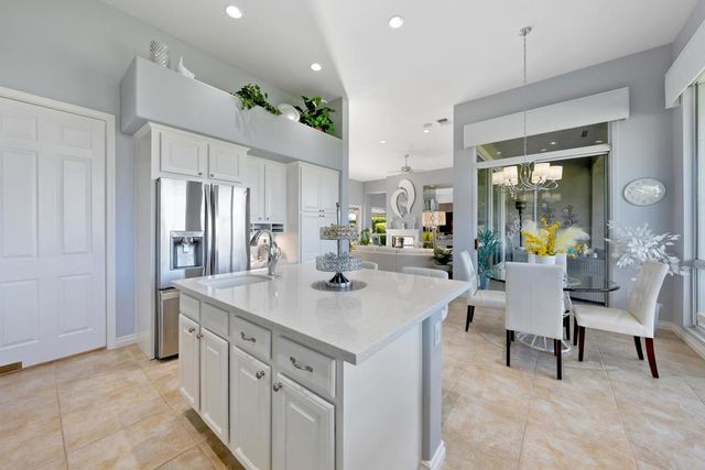 35507 Inverness Avenue, Palm Desert, CA 92211