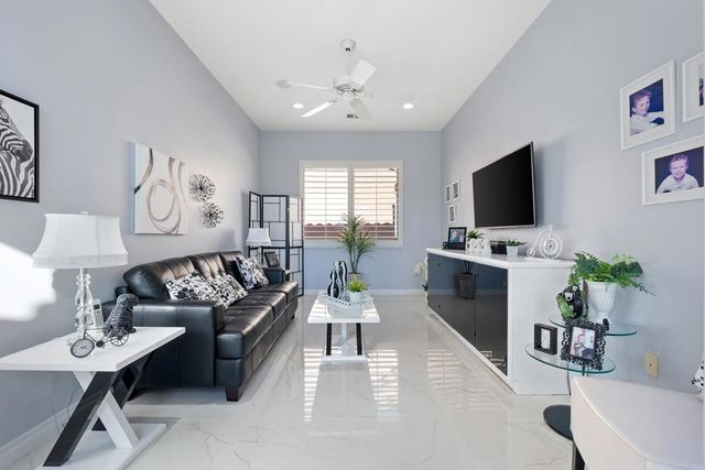 35507 Inverness Avenue, Palm Desert, CA 92211