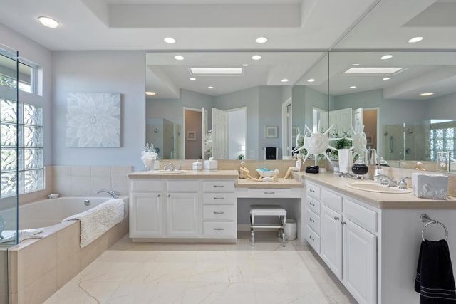 35507 Inverness Avenue, Palm Desert, CA 92211