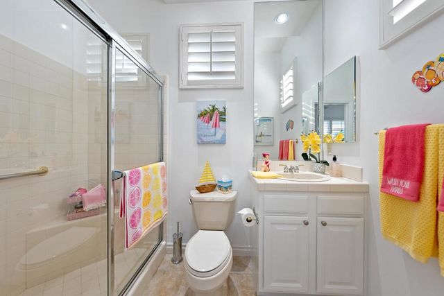 35507 Inverness Avenue, Palm Desert, CA 92211