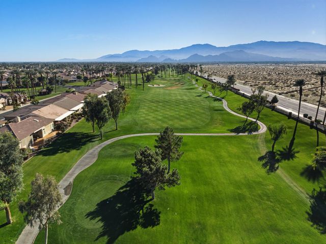 35507 Inverness Avenue, Palm Desert, CA 92211