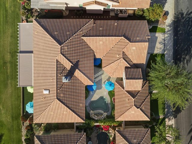 35507 Inverness Avenue, Palm Desert, CA 92211