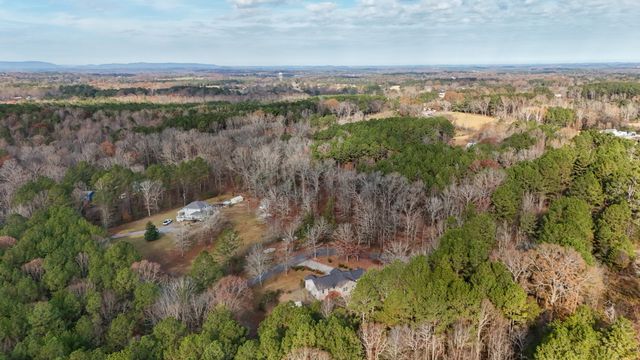 132 Katie Ln, Chatsworth, GA 30705