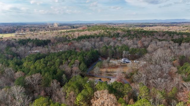 132 Katie Ln, Chatsworth, GA 30705