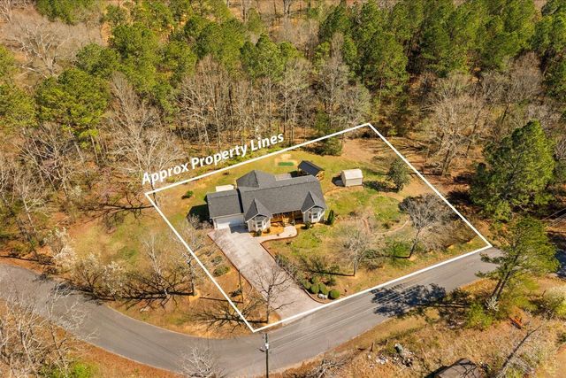 132 Katie Ln, Chatsworth, GA 30705