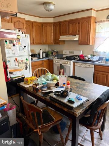 326 RIVERVIEW AVE, Florence, NJ 08518