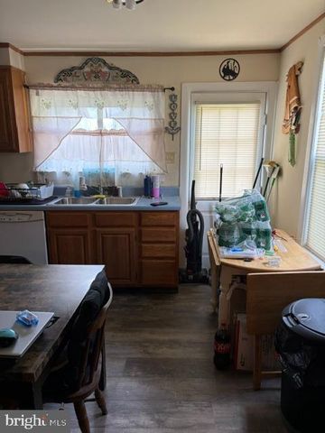 326 RIVERVIEW AVE, Florence, NJ 08518
