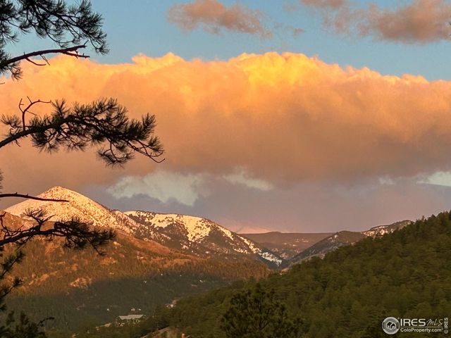 3561 Sunshine Canyon Dr, Boulder, CO 80302