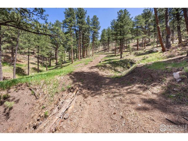 3561 Sunshine Canyon Dr, Boulder, CO 80302