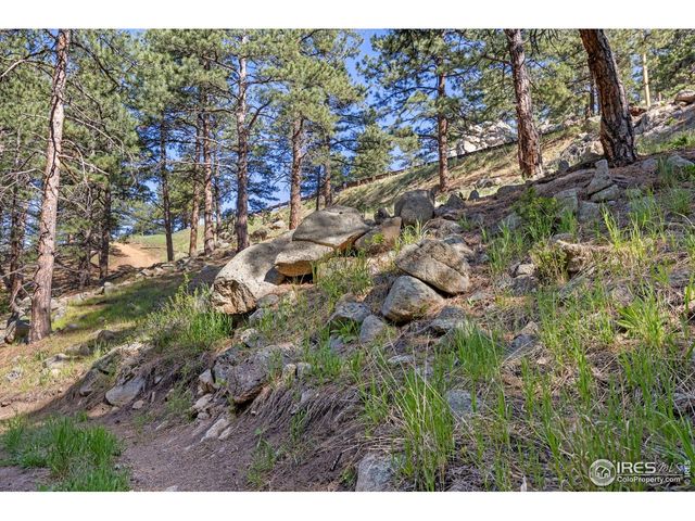 3561 Sunshine Canyon Dr, Boulder, CO 80302