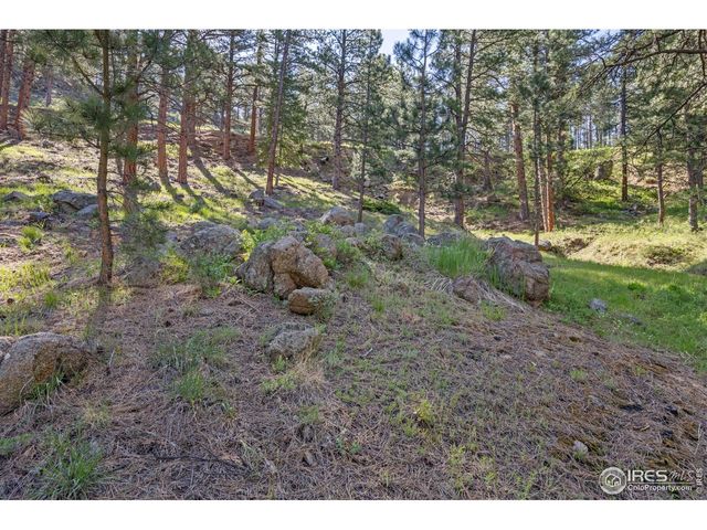3561 Sunshine Canyon Dr, Boulder, CO 80302