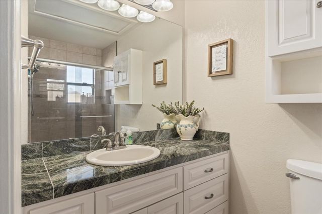 1385 Saddleback Dr, San Andreas, CA 95249