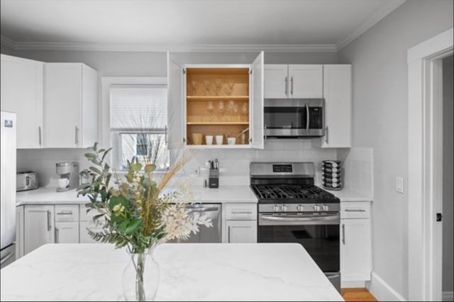 14 Everett St 2, Medford, MA 02155