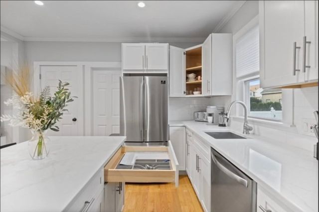 14 Everett St 2, Medford, MA 02155